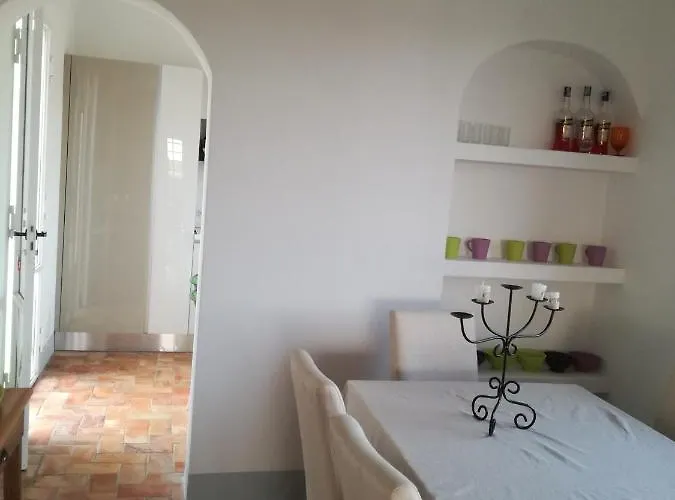 Casa Chardonnay וילה מנפי